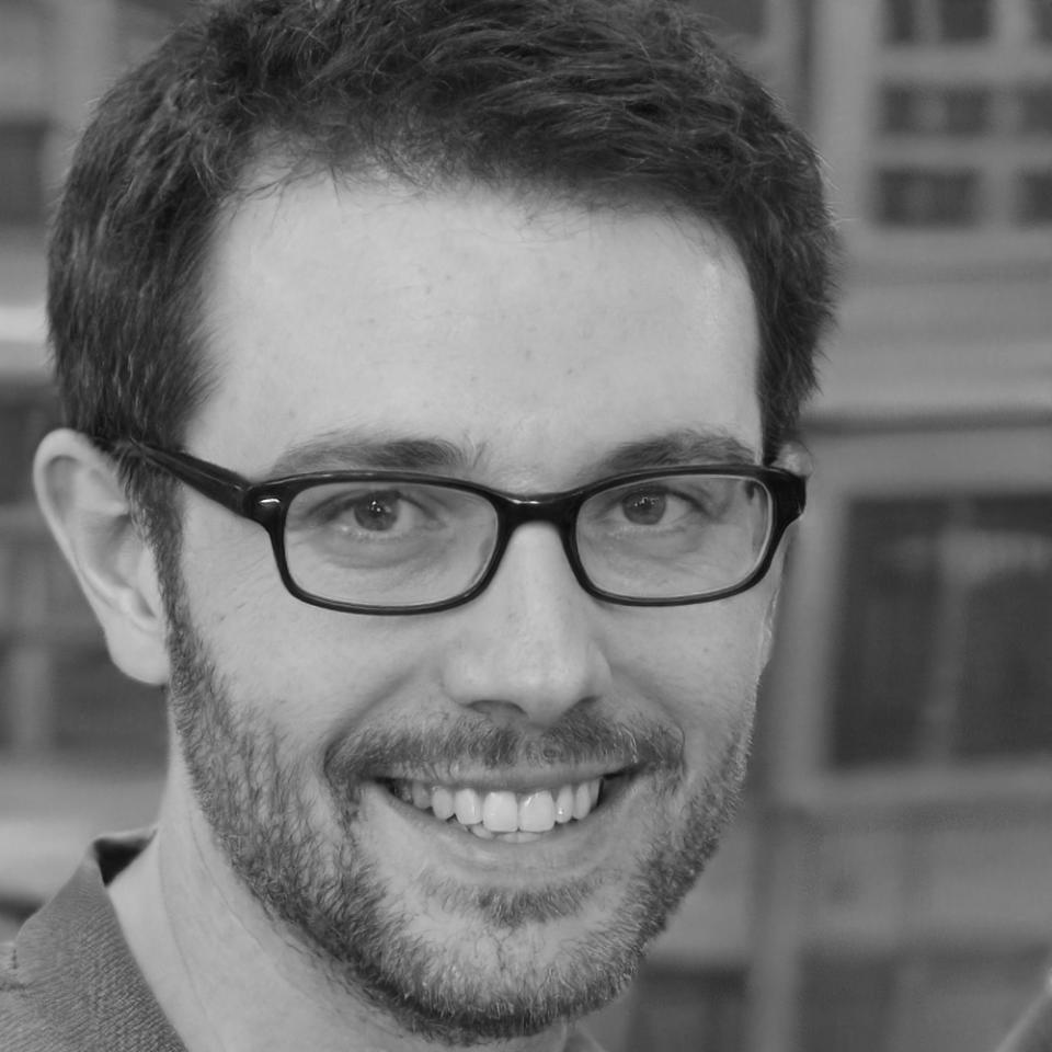 Portrait de Marc Dubois, Directeur des Stratégies Financières